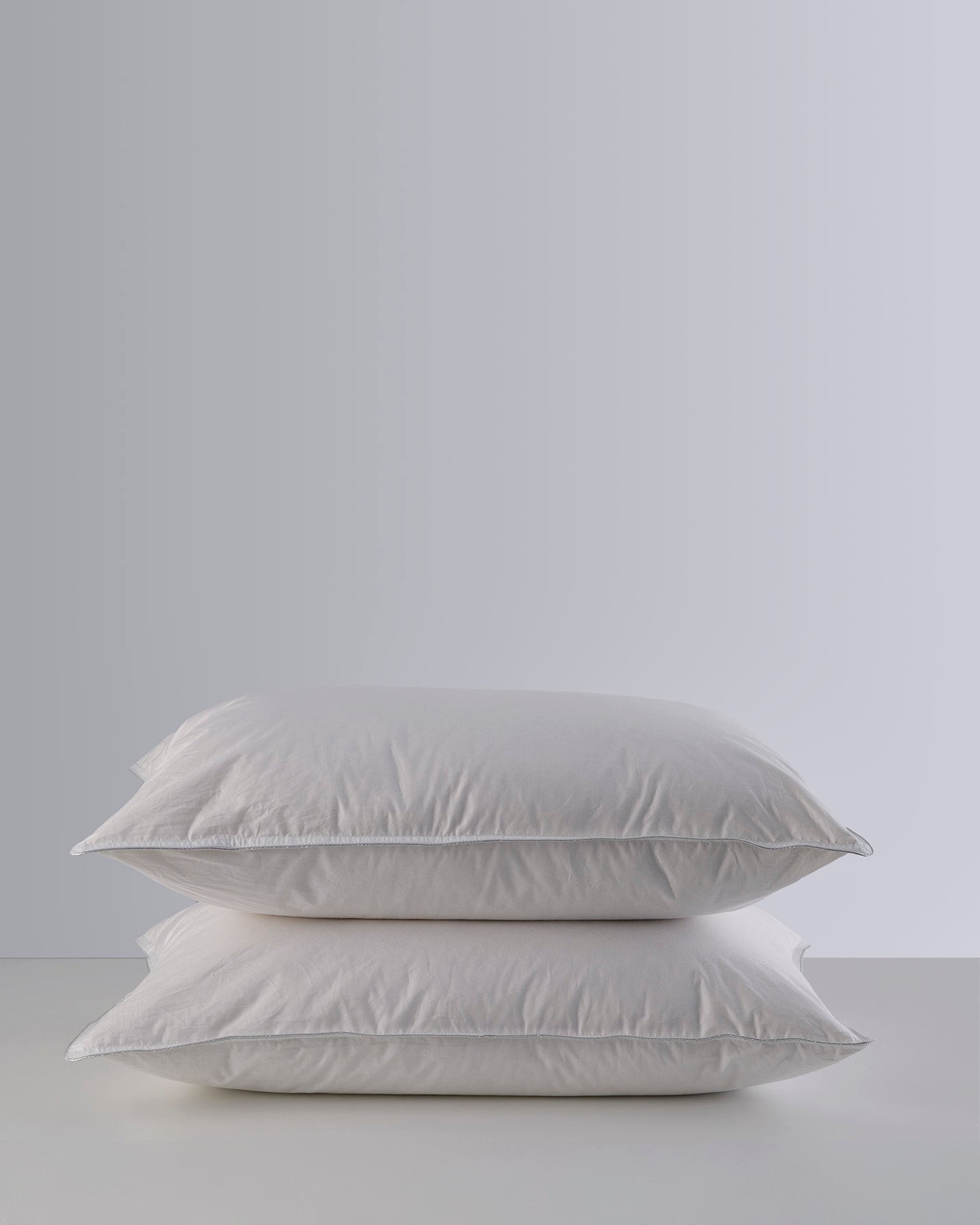 Sleeping Pillow: 20/80 Duck Down & Feather Fill