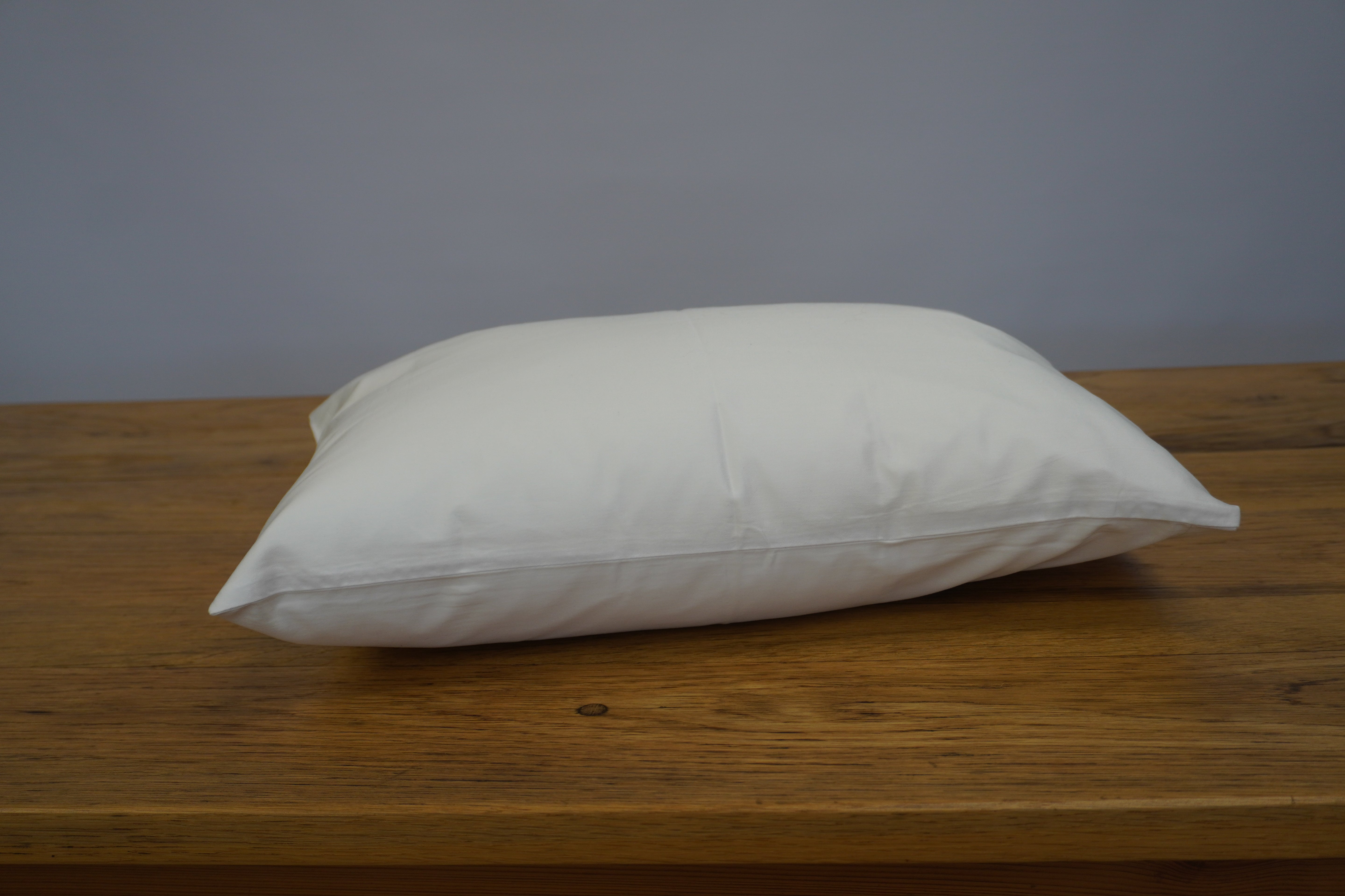 Italian Sateen Housewife Travel Pillows