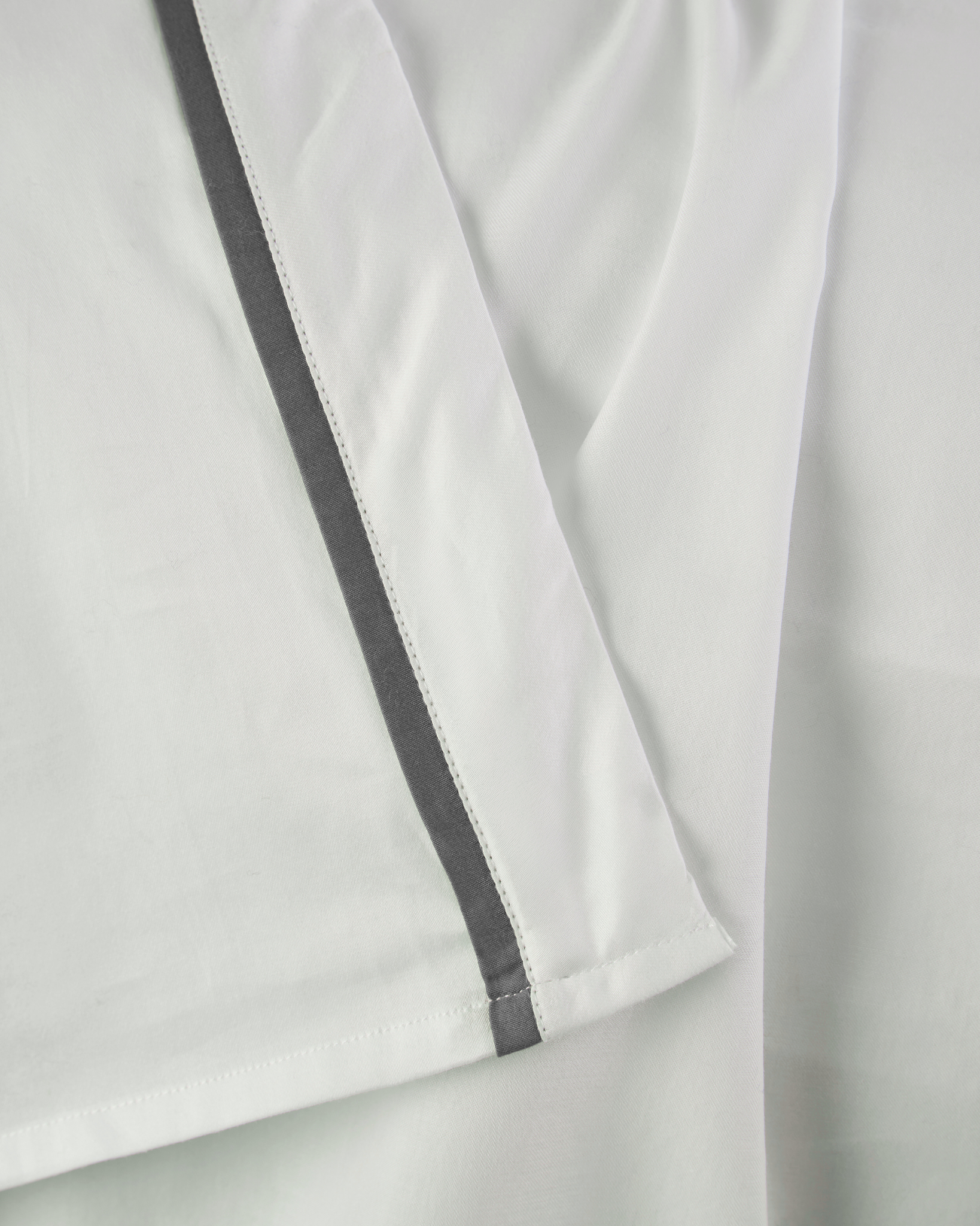 Metropolitan Soft Piping Bedlinen Set