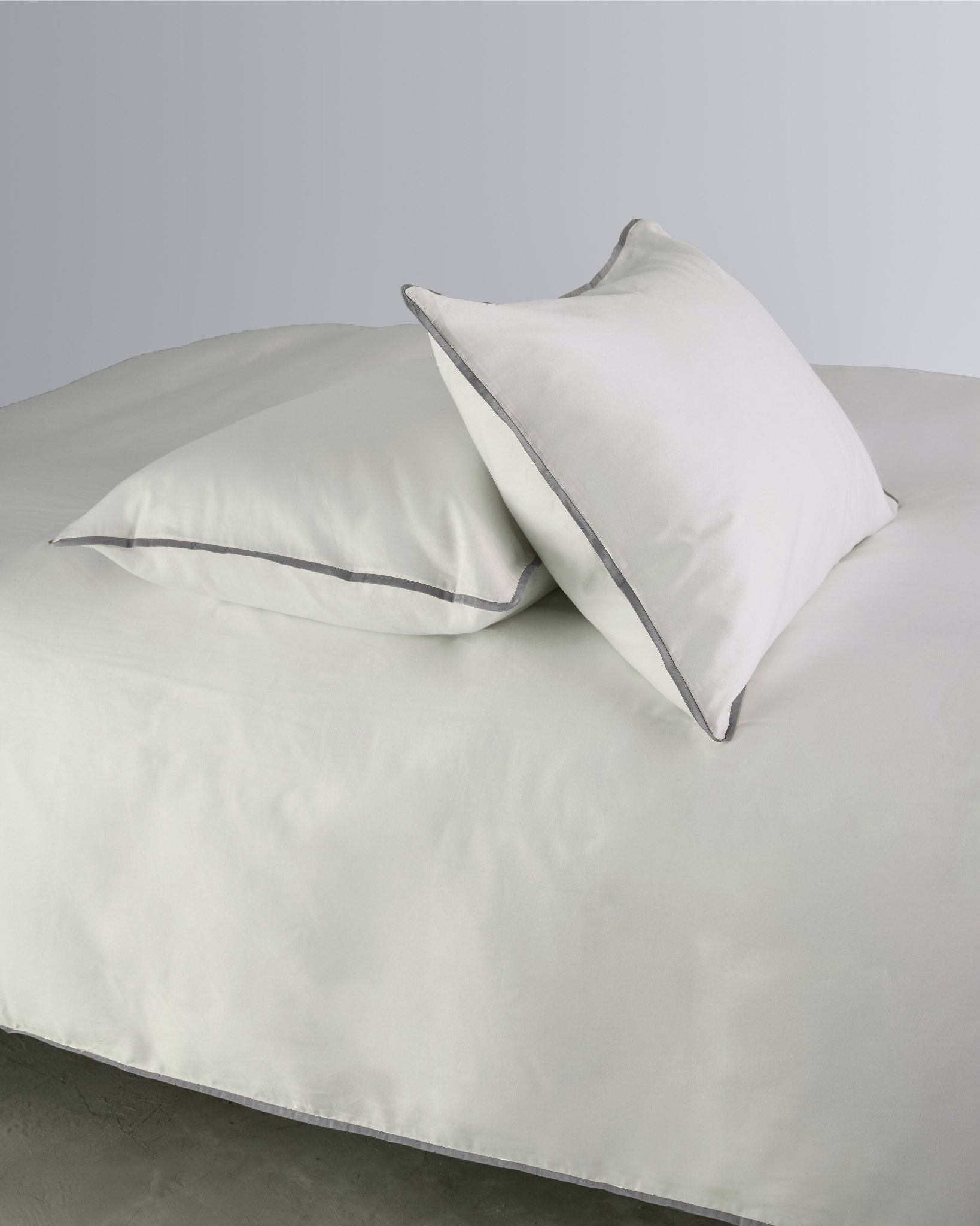 Italian Sateen Soft Piping Pillowcase