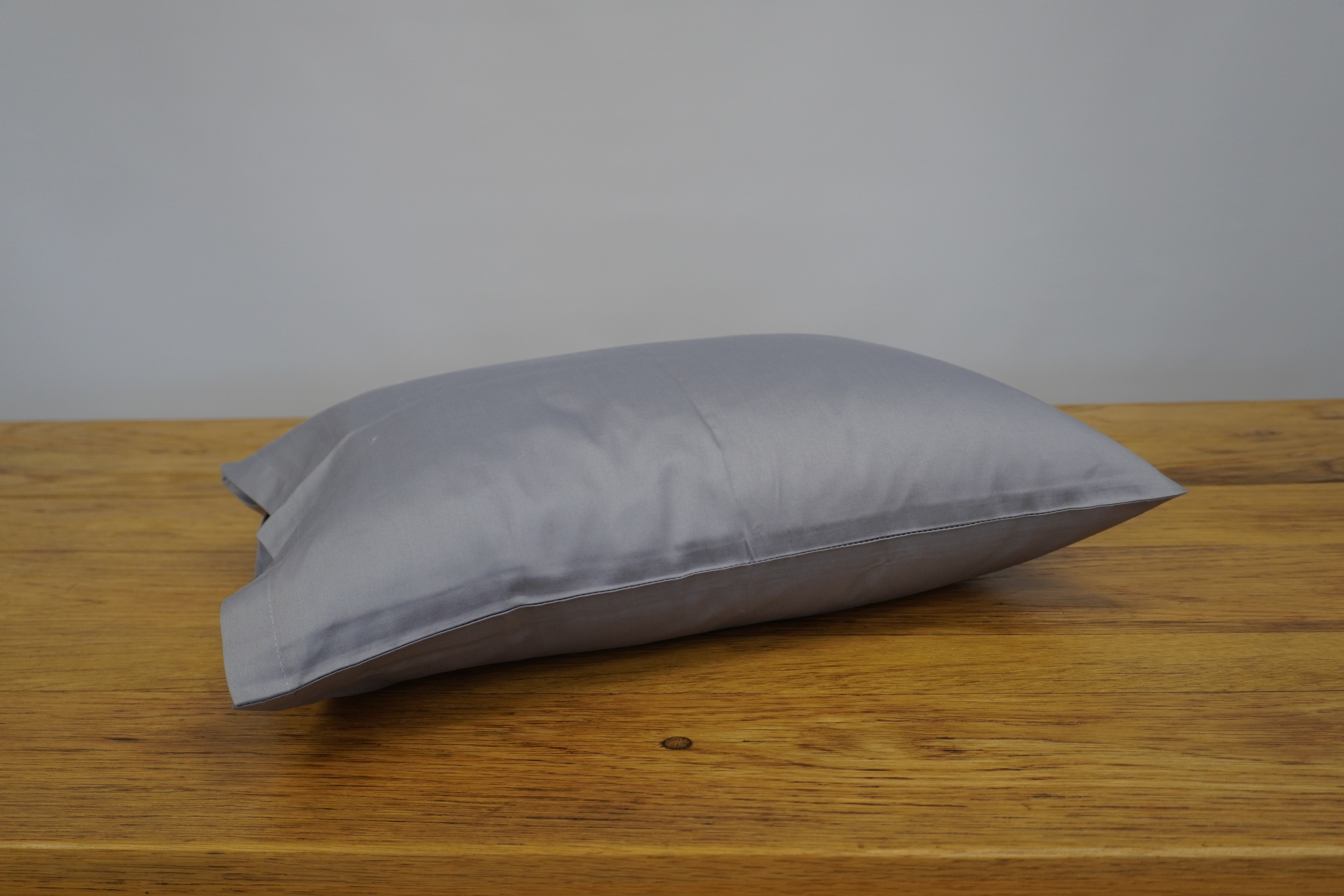 Italian Sateen Housewife Travel Pillows