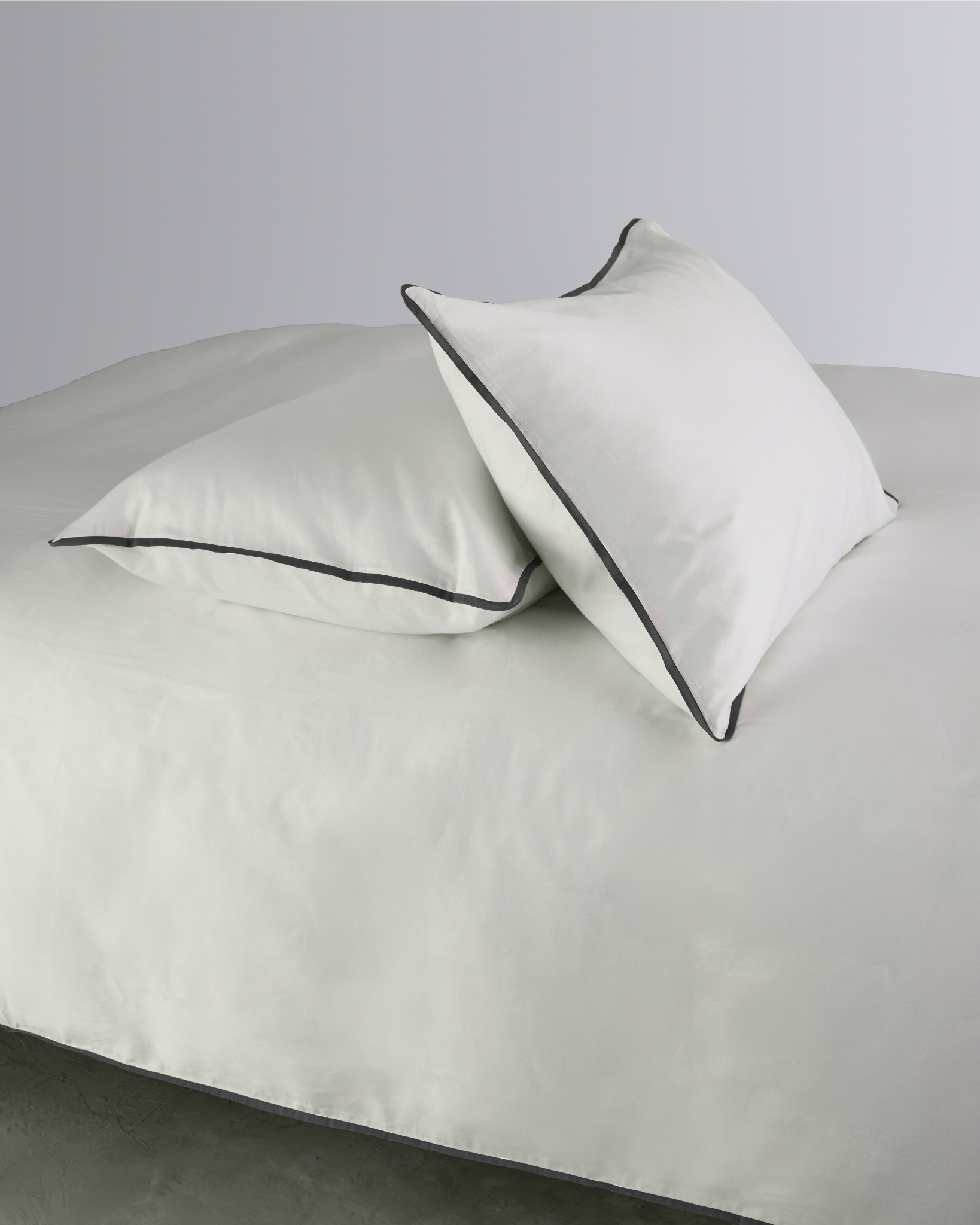 Italian Sateen Soft Piping Pillowcase