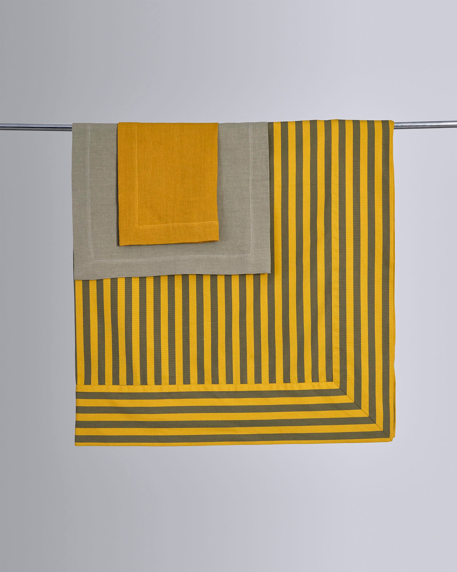 #color_Mustard Stripe
