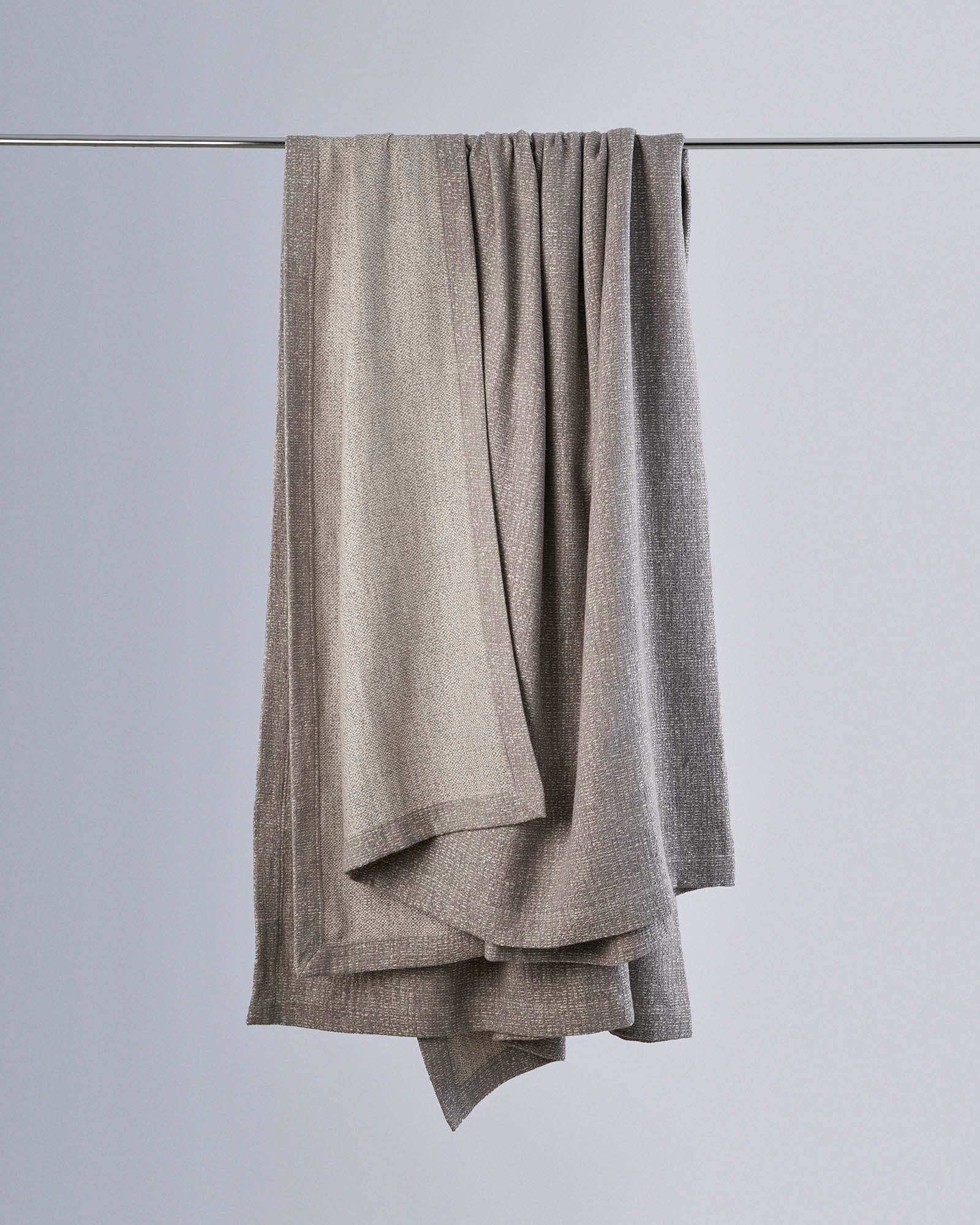 #color_Castello Grey